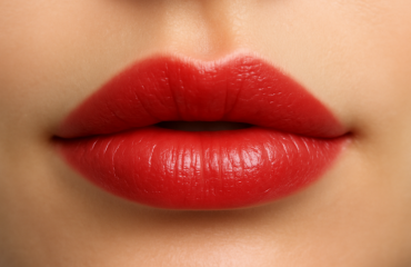 levres maquillees avec rouge hydratant